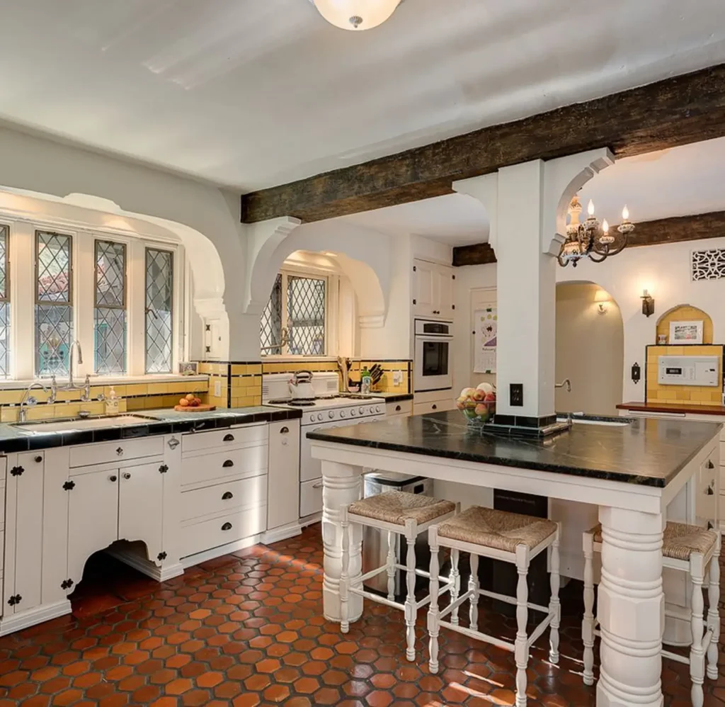 Kitchen Remodelling 12 Rectangle 178 1